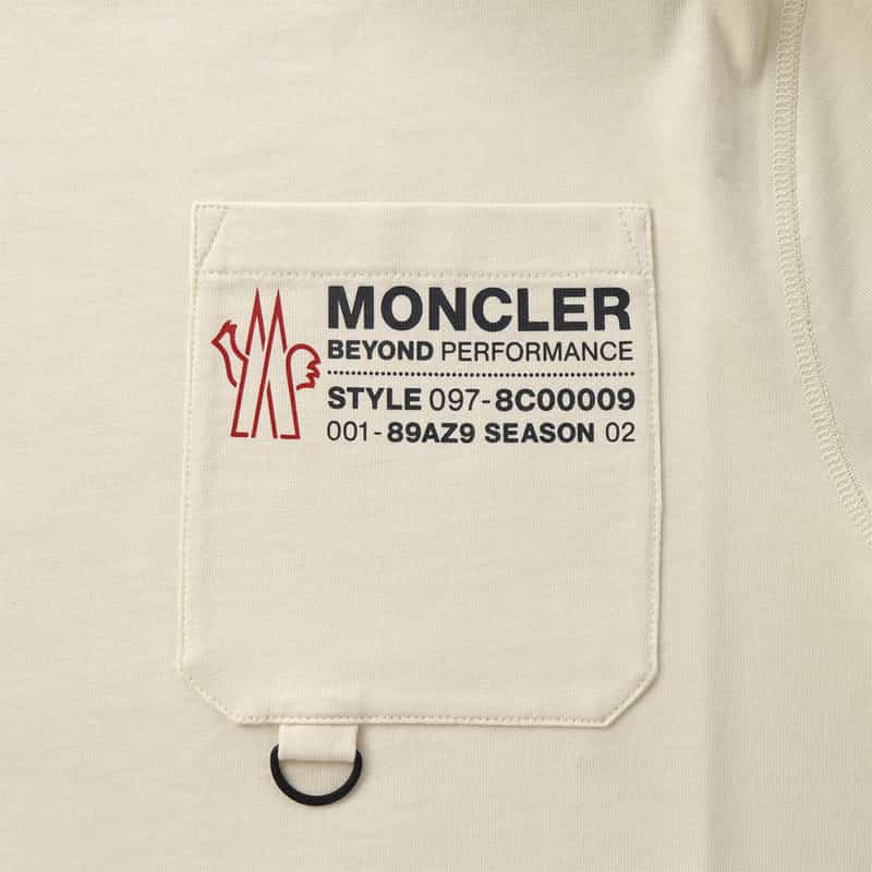 MONCLER GRENOBLE MONCLER GRENOBLE＜モンクレール グルノーブル＞ ロゴ入りポケット付Tシャツ WHITE