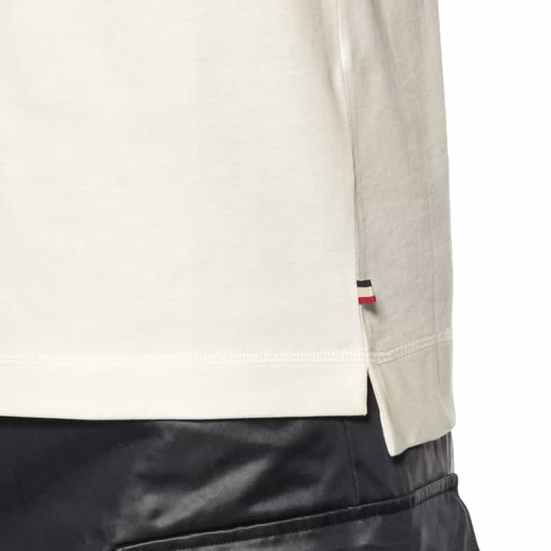 MONCLER GRENOBLE MONCLER GRENOBLE＜モンクレール グルノーブル＞ ロゴ入りTシャツ WHITE