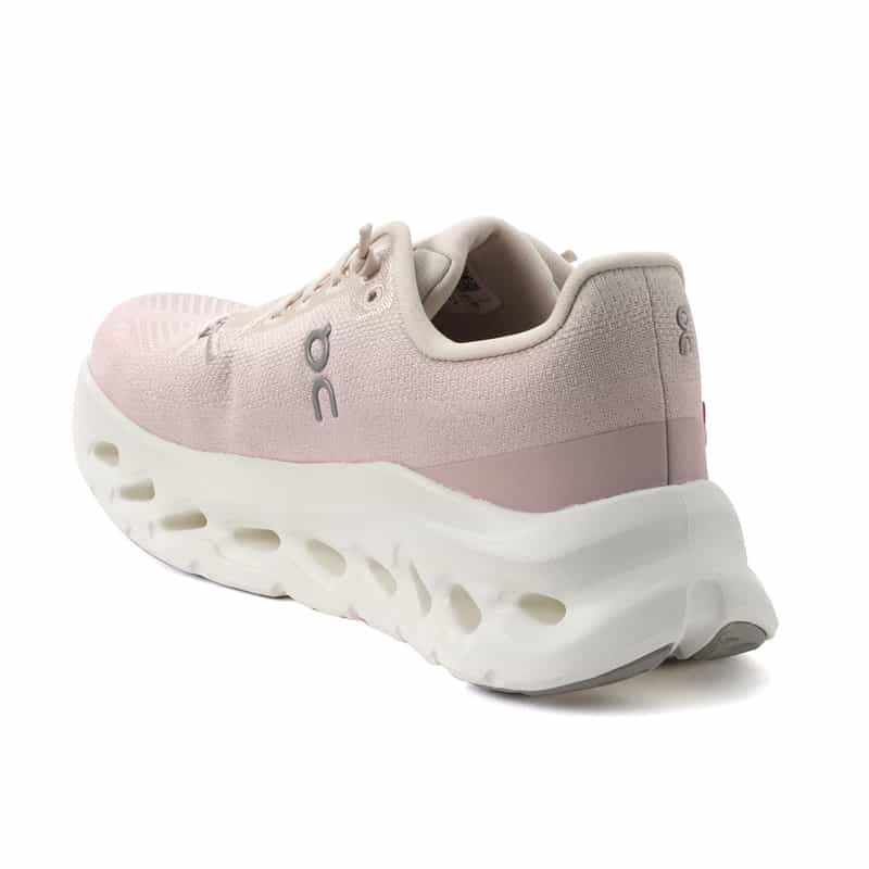 ON ON＜オン＞ スニーカー"Cloudtilt" PINK