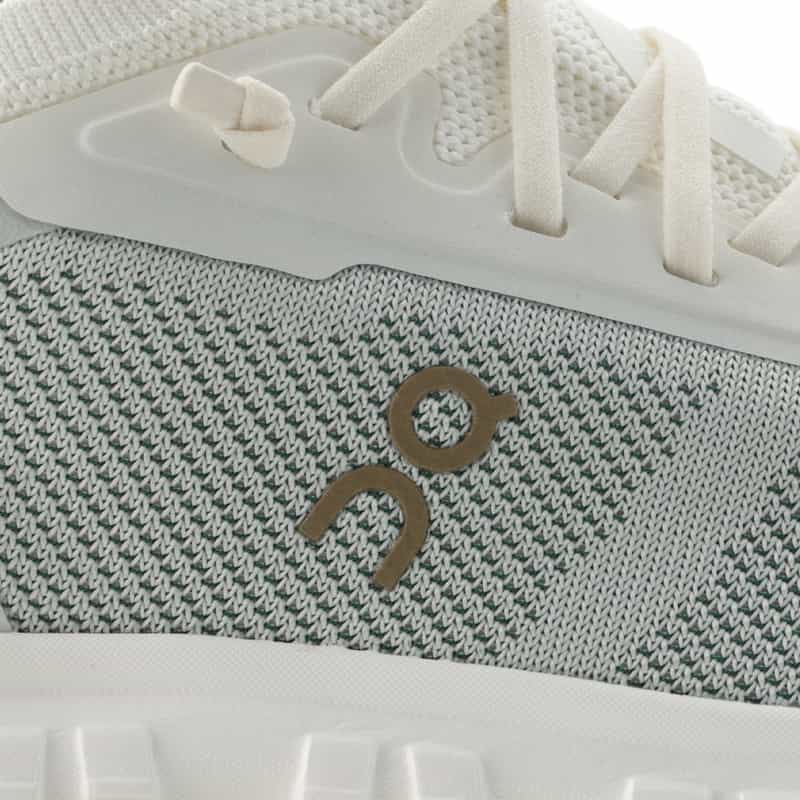 ON ON＜オン＞ スニーカー"Cloud 6" LIGHT GREEN