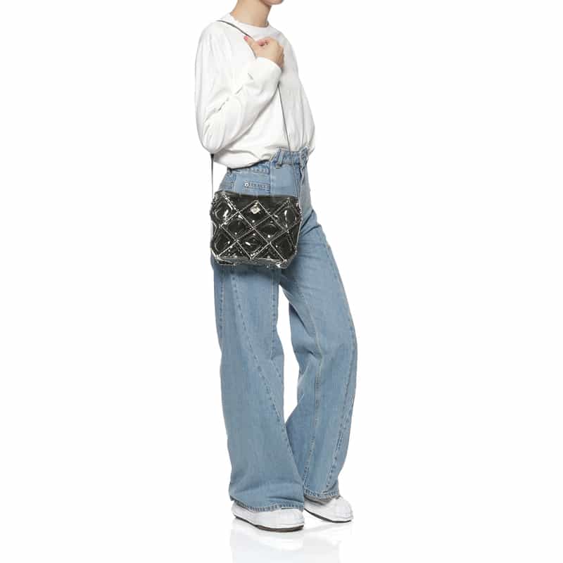 52 BY HIKARUMATSUMURA 52 BY HIKARUMATSUMURA＜ゴジュウニ バイ ヒカルマツムラ＞ ハンドバッグ"BOAT" GRAY