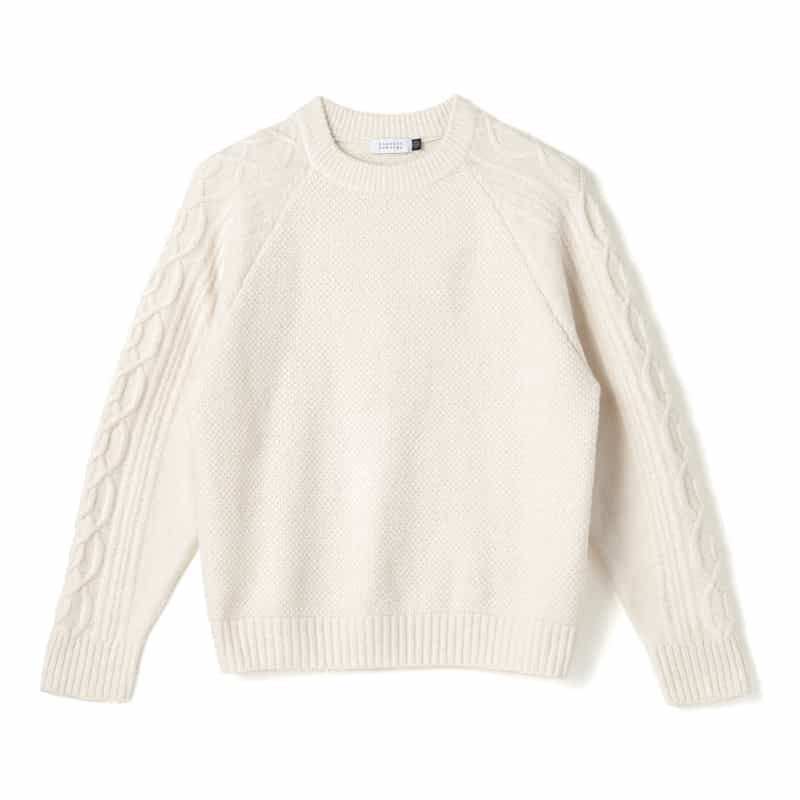 クルーネックケーブルニットプルオーバー