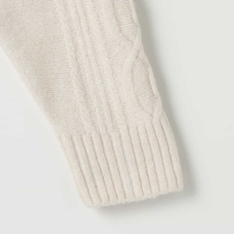 BARNEYS NEW YORK クルーネックケーブルニットプルオーバー WHITE