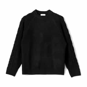 クルーネックケーブルニットプルオーバー