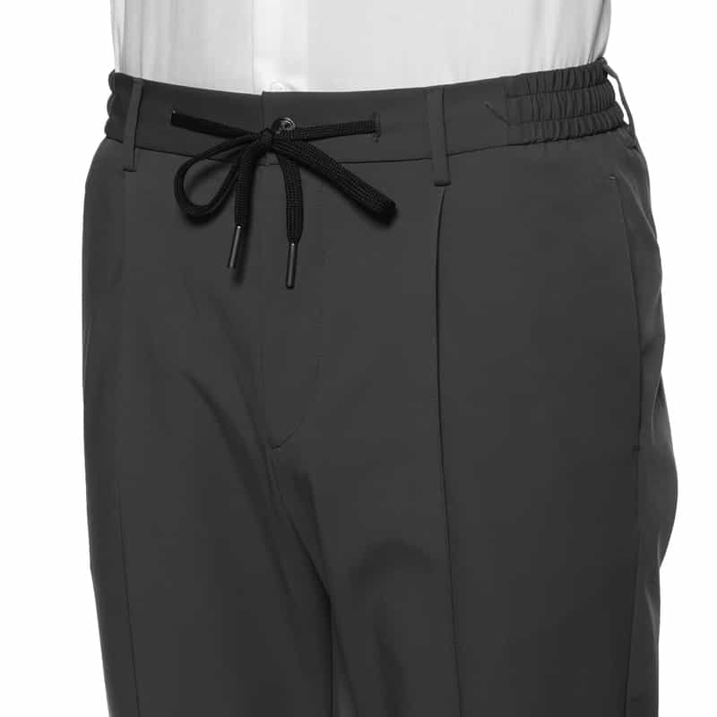 TAGLIATORE TAGLIATORE＜タリアトーレ＞ バーニーズ　ニューヨーク限定 セットアップストレッチ素材パンツ "NEWMAN" GRAY