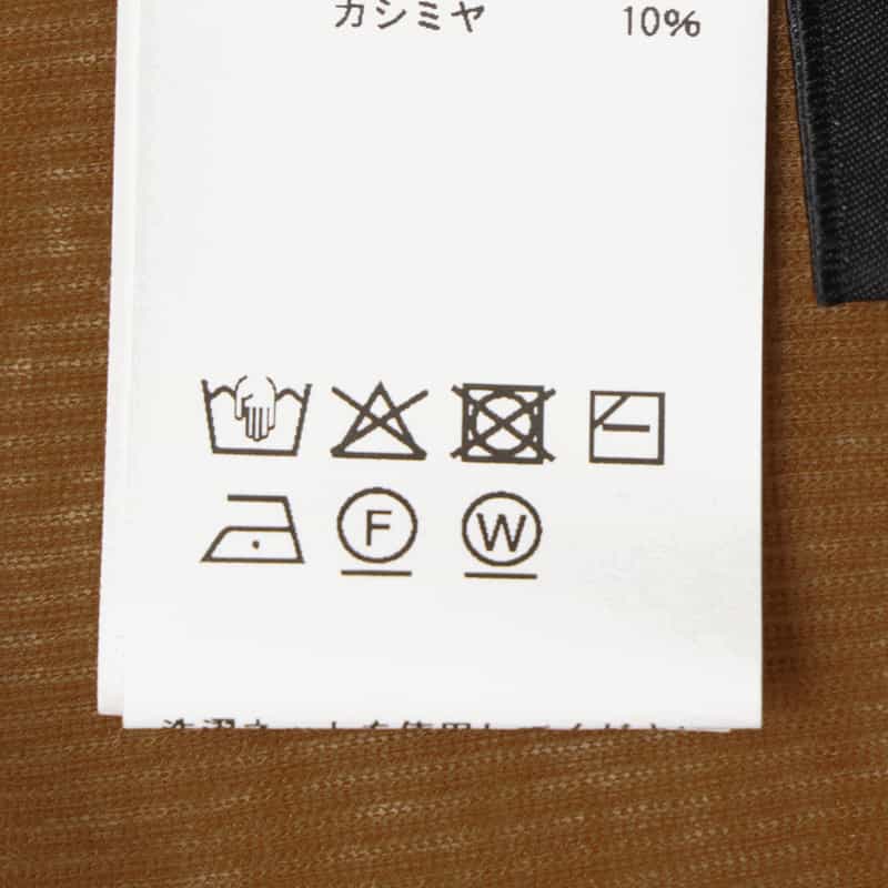 BARNEYS NEW YORK ウォッシャブル タートルネックシアーリブニットプルオーバー CAMEL