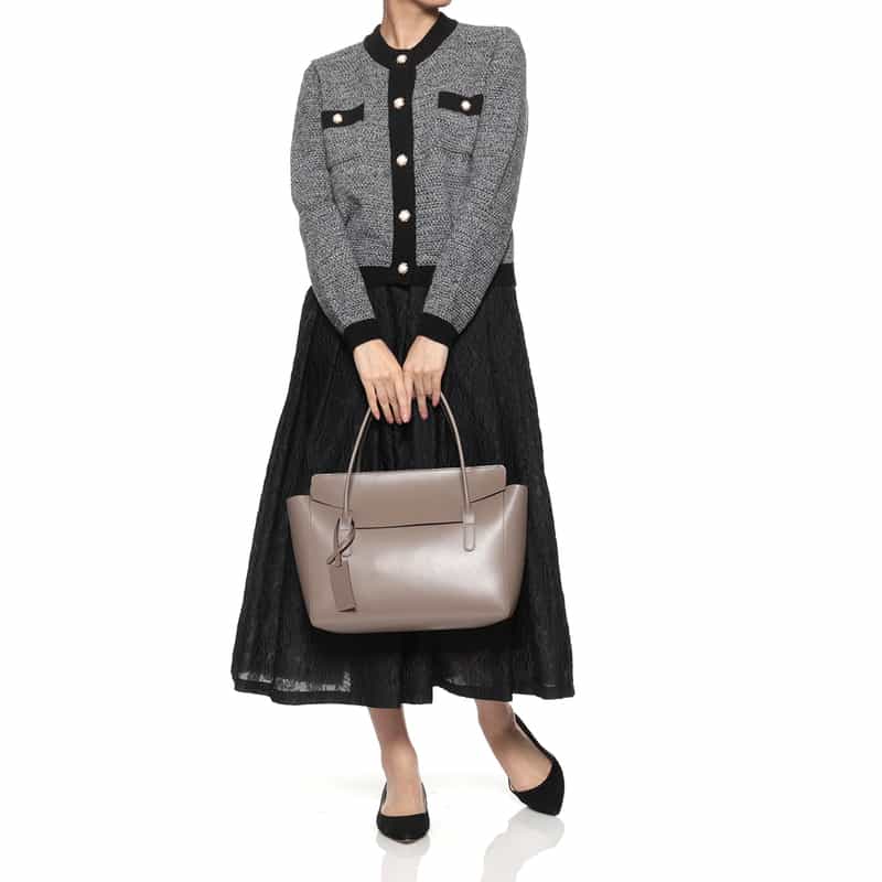 BARNEYS NEW YORK レザー バイカラー フラップトートバッグ BEIGE