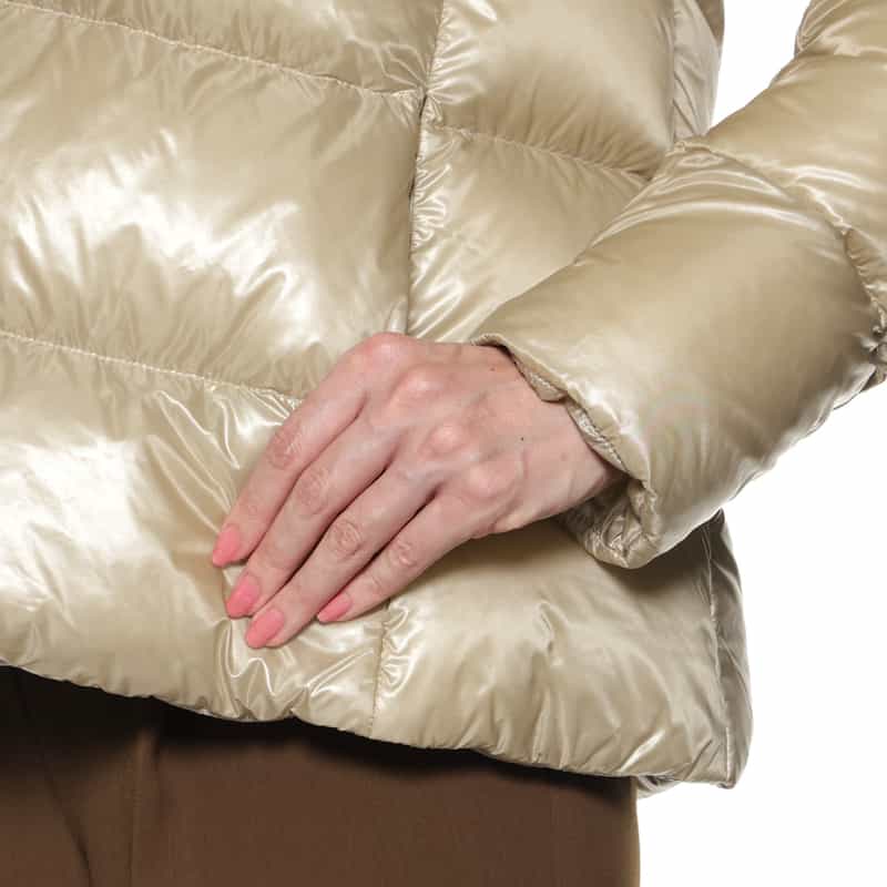 HERNO HERNO＜ヘルノ＞ ファー付きダウンジャケット IVORY