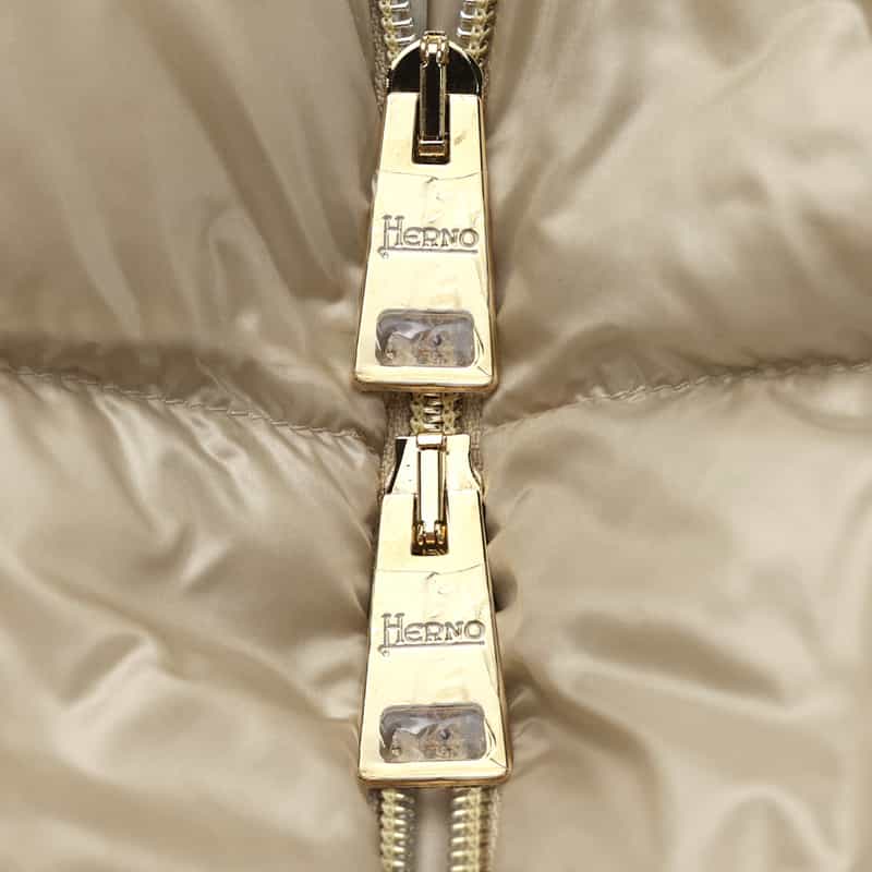 HERNO HERNO＜ヘルノ＞ ファー付きダウンジャケット IVORY
