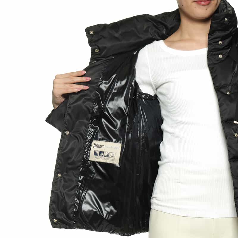 HERNO HERNO＜ヘルノ＞スタンドカラーダウンコート BLACK