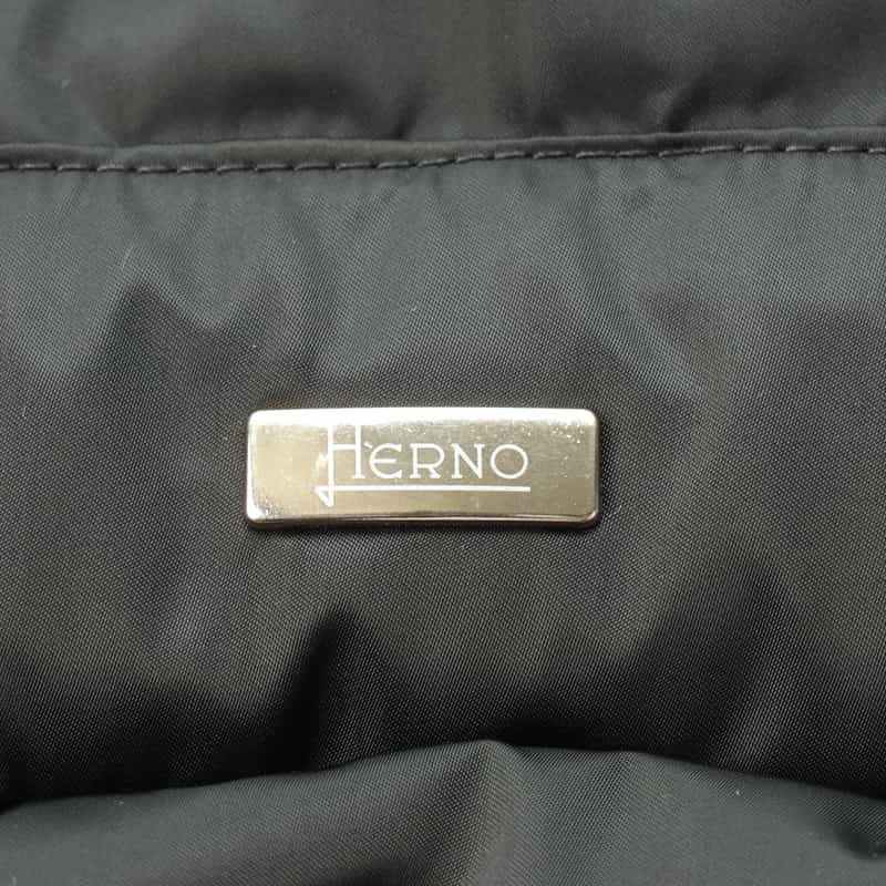 HERNO HERNO＜ヘルノ＞スタンドカラーダウンコート BLACK