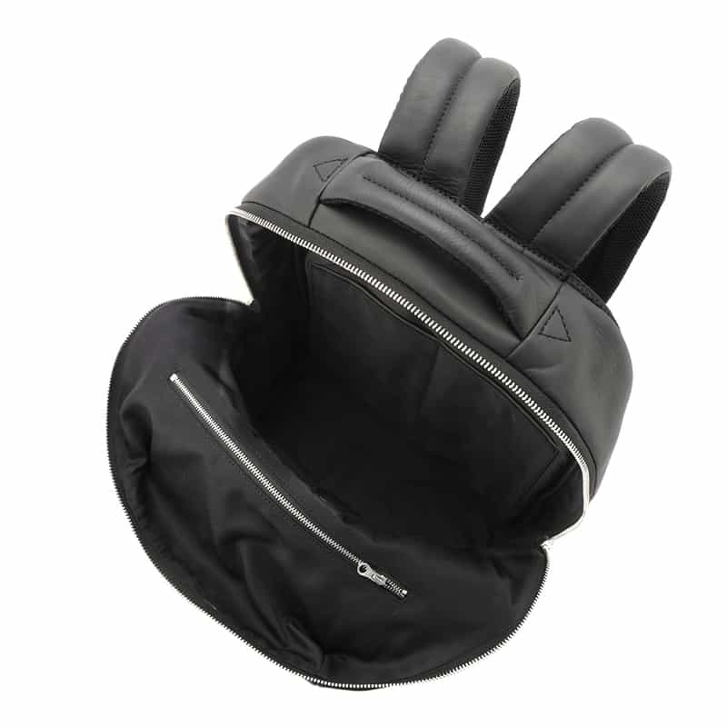 BARNEYS NEW YORK レザーバックパック BLACK