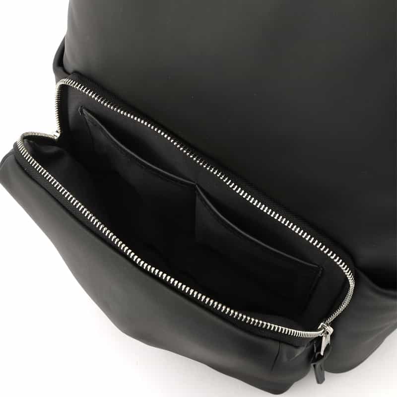 BARNEYS NEW YORK レザーバックパック BLACK