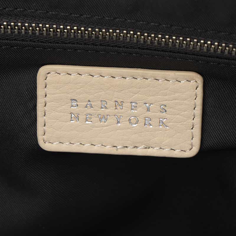 BARNEYS NEW YORK オンラインストア限定　レザートートバッグ WHITE