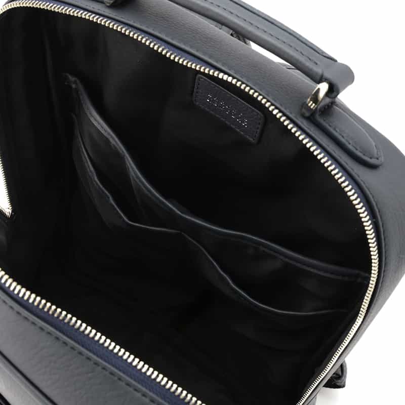 BARNEYS NEW YORK レザーバッグパック NAVY