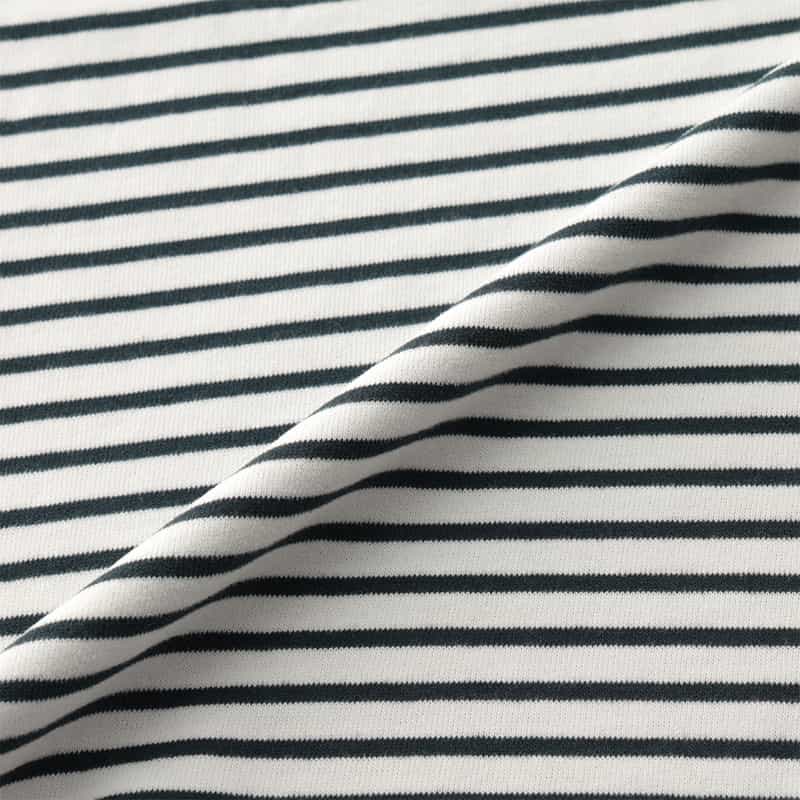 FRAME FRAME ＜フレーム＞ ボーダー柄クロップドTシャツ NAVY