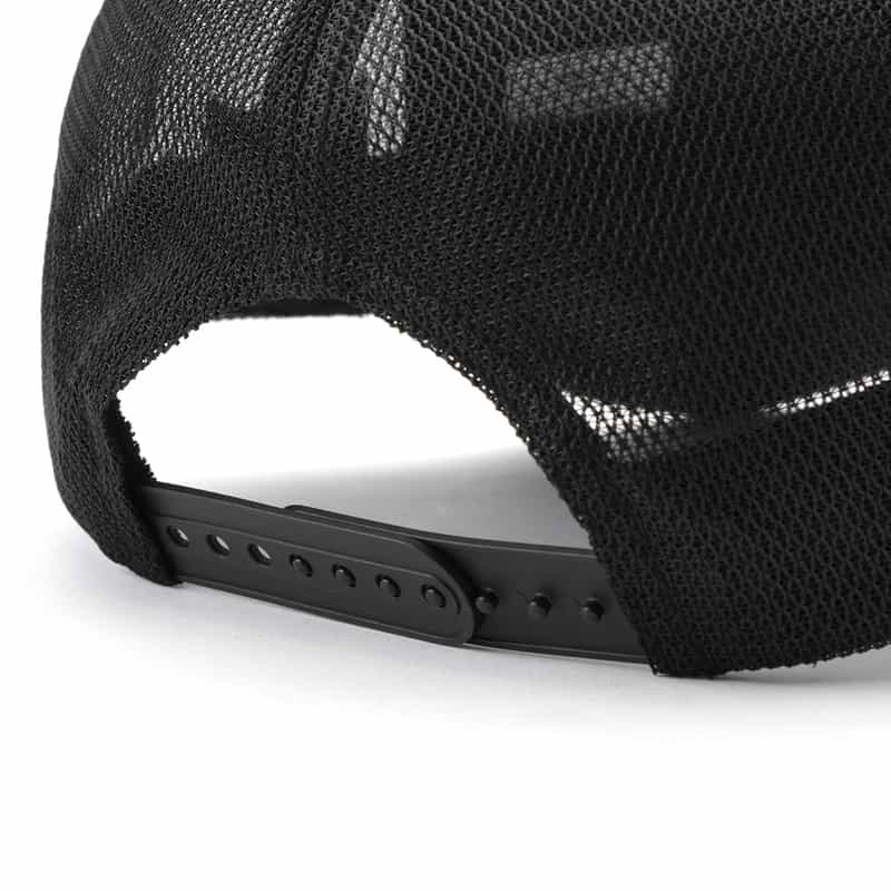 YOSHINORI KOTAKE DESIGN YOSHINORI KOTAKE DESIGN＜ヨシノリ コタケ デザイン＞ バーニーズ　ニューヨーク限定 ベースボールキャップ BLACK