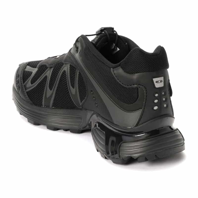SALOMON SALOMON＜サロモン＞ スニーカー"XT-WHISPER" BLACK