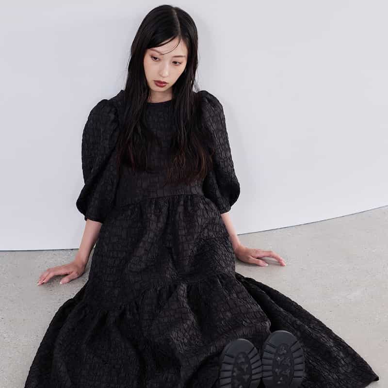 BARNEYS NEW YORK ウォッシャブル ジャガード生地フレアドレス BLACK