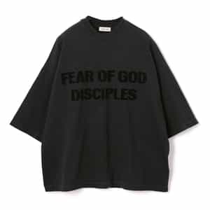 FEAR OF GOD＜フィア オブ ゴッド＞ ヴィンテージ加工ロゴ入りTシャツ