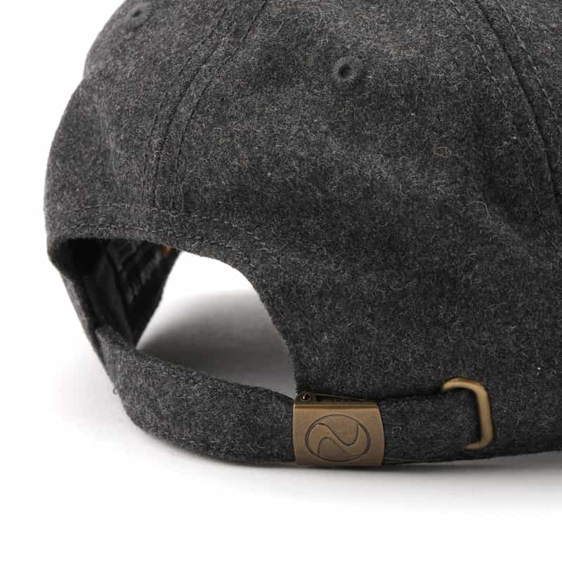 MADISONBLUE MADISONBLUE ＜マディソンブルー＞ パールビーズロゴ刺繍キャップ GRAY