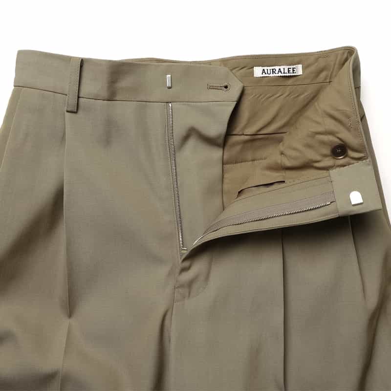 AURALEE AURALEE＜オーラリー＞ タック入りウールパンツ KHAKI