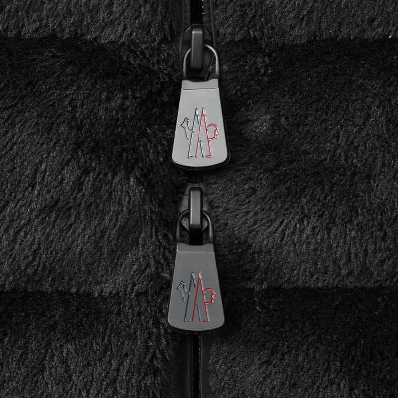 MONCLER GRENOBLE MONCLER GRENOBLE ＜モンクレール グルノーブル＞ジップアップ フーデッドダウンブルゾン BLACK