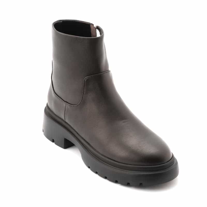 BARNEYS NEW YORK ショートブーツ BROWN