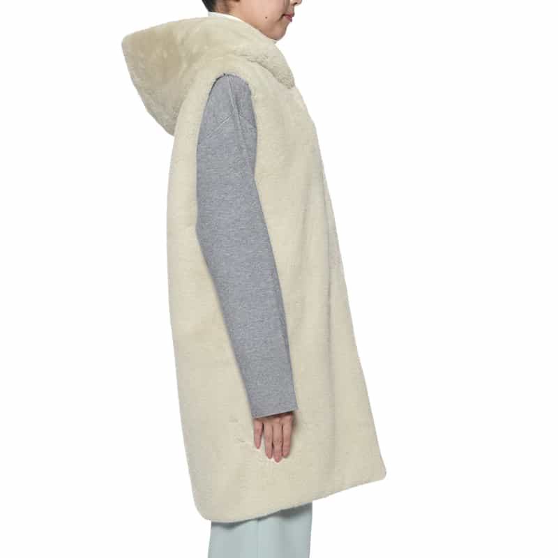 BARNEYS NEW YORK フェイクファー フーデッドロングジレ BEIGE