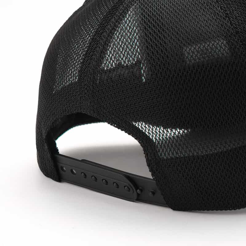 YOSHINORI KOTAKE DESIGN YOSHINORI KOTAKE DESIGN＜ヨシノリ コタケ デザイン＞ ベースボールキャップ WHITE