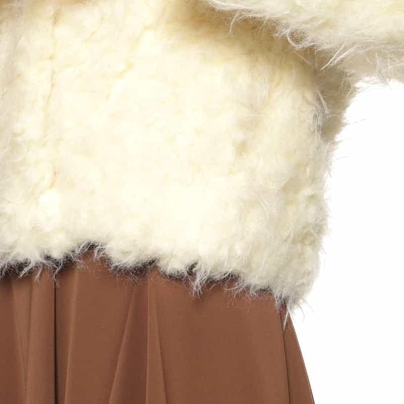 BARNEYS NEW YORK フェイクファー ノーカラージャケット IVORY