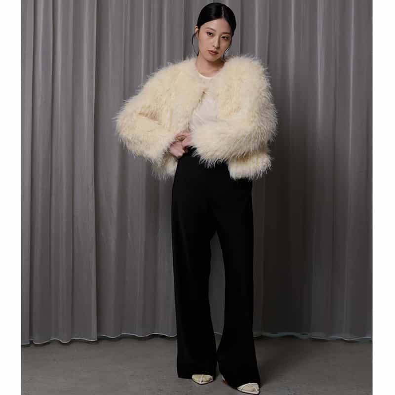 BARNEYS NEW YORK フェイクファー ノーカラージャケット IVORY