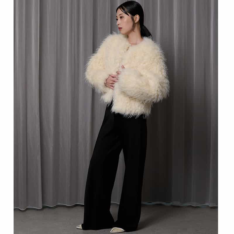 BARNEYS NEW YORK フェイクファー ノーカラージャケット IVORY