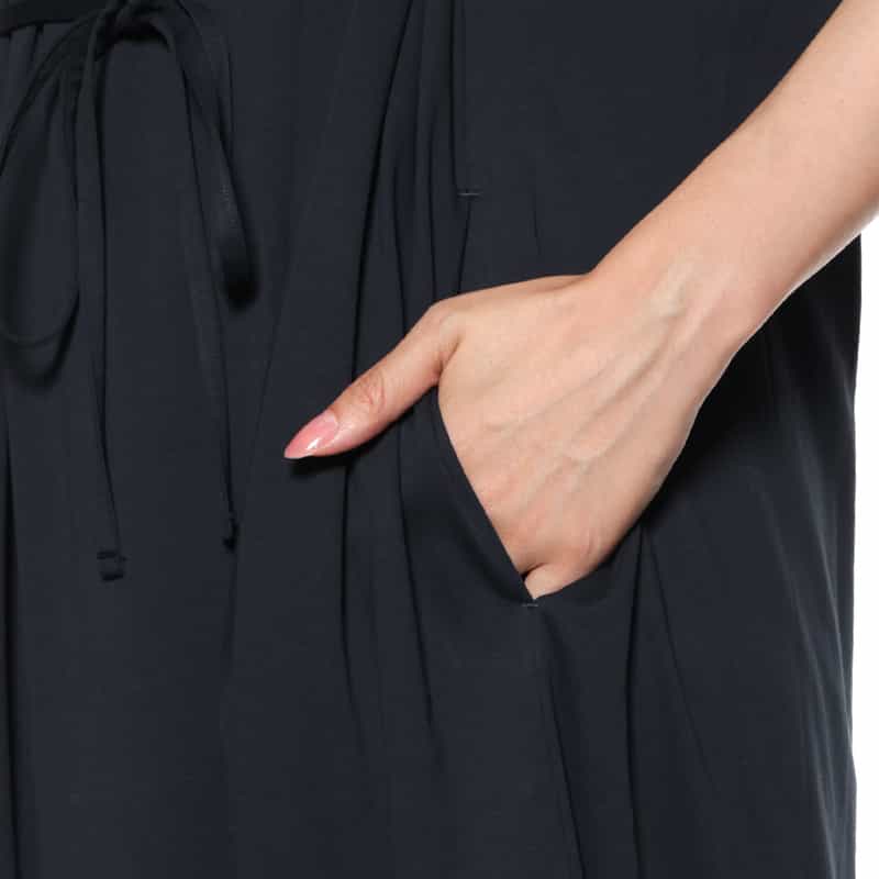 BARNEYS NEW YORK ウォッシャブル カットソードレス NAVY