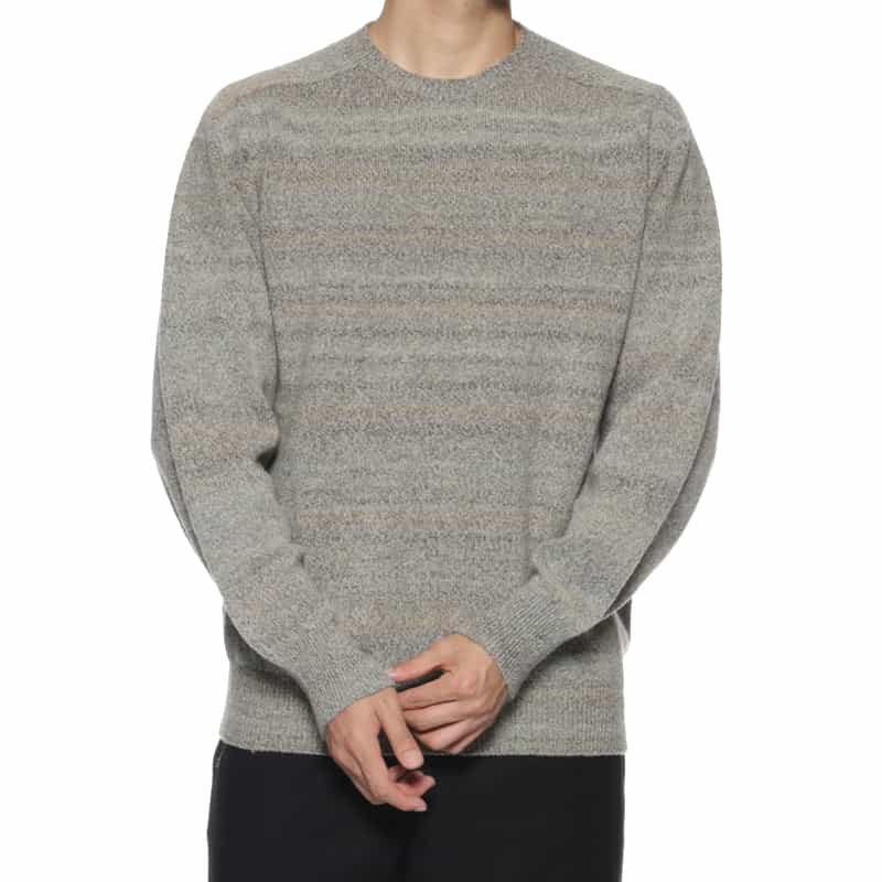 クルーネックニットプルオーバー