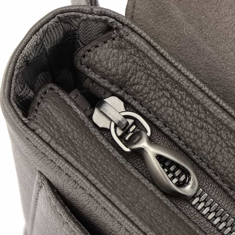 ETIAM ETIAM＜エティアム＞ ボディバッグ GRAY