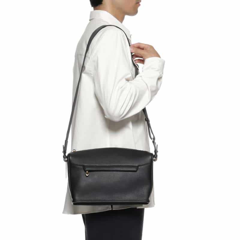 ETIAM ETIAM＜エティアム＞ ショルダーバッグ BLACK
