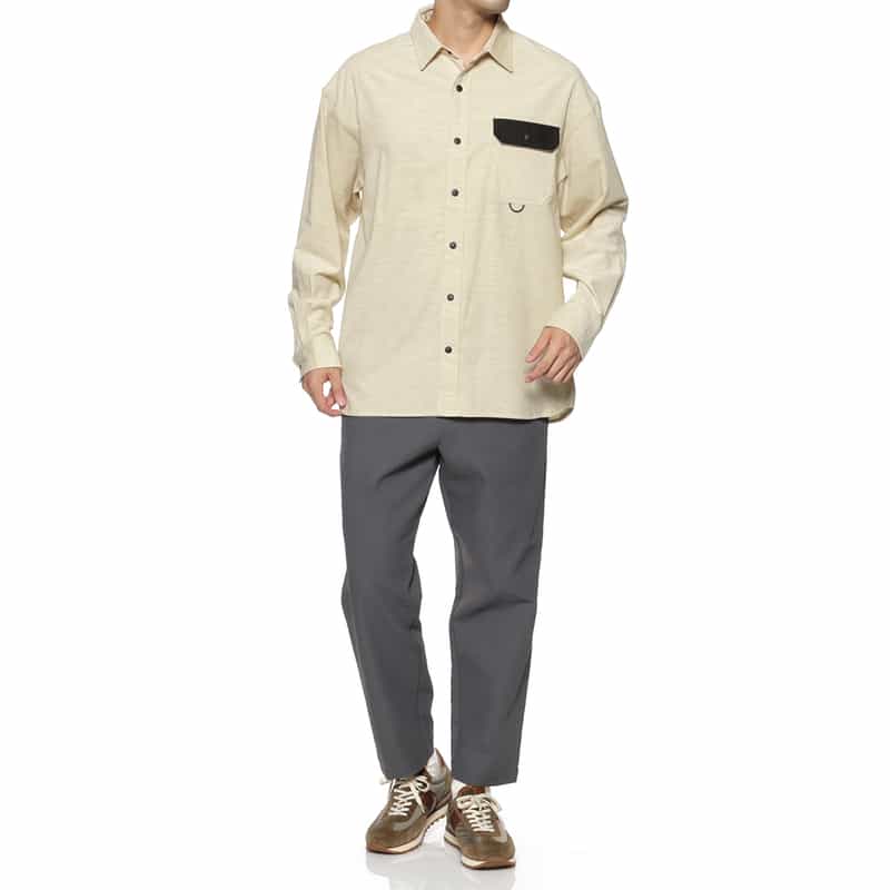 BARNEYS NEW YORK コットンコール素材 ポケットシャツ BEIGE