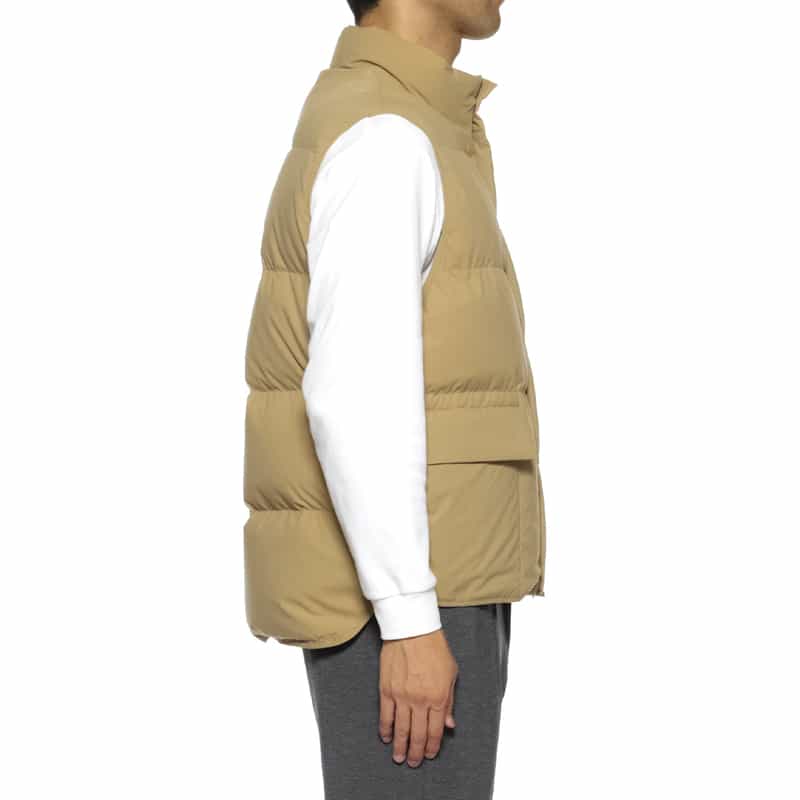 BARNEYS NEW YORK ウォッシャブル 4WAYストレッチ ダウンベスト BEIGE