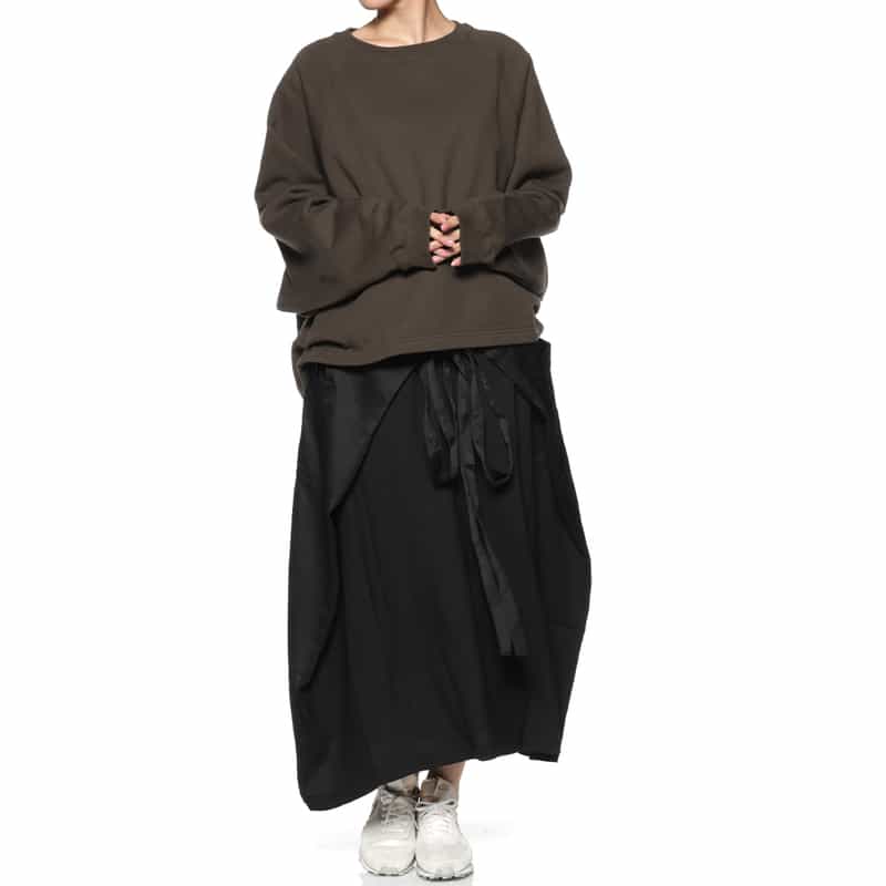 COGTHEBIGSMOKE COGTHEBIGSMOKE ＜コグザビッグスモーク＞ タック入りスウェットプルオーバー BROWN