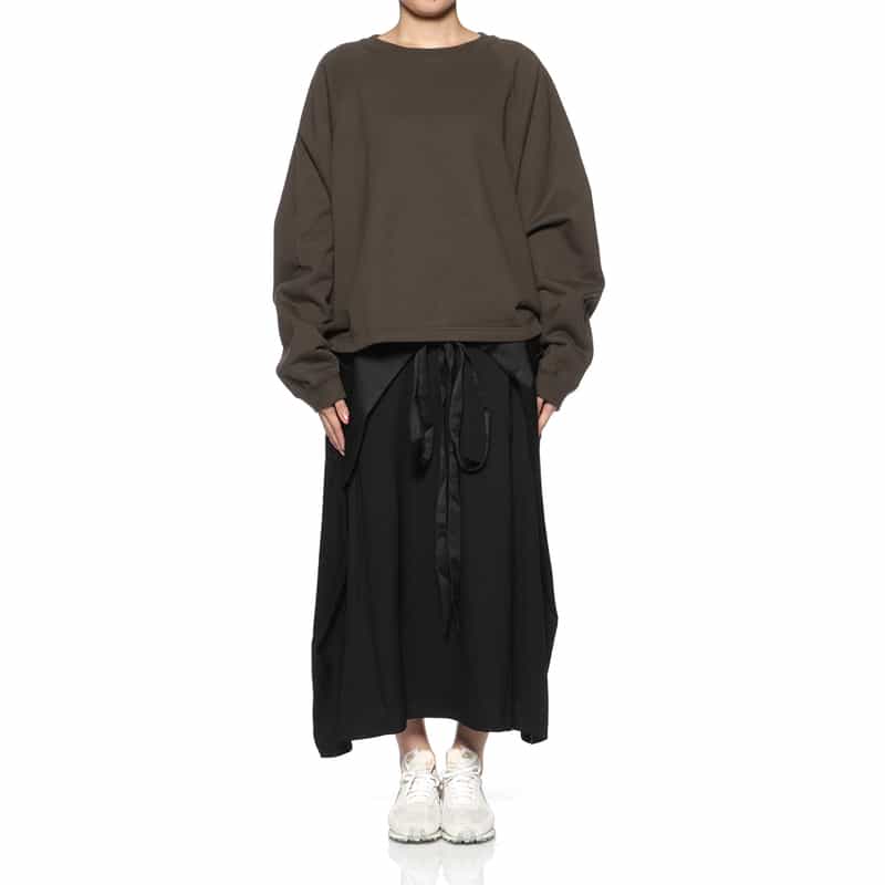 COGTHEBIGSMOKE COGTHEBIGSMOKE ＜コグザビッグスモーク＞ タック入りスウェットプルオーバー BROWN