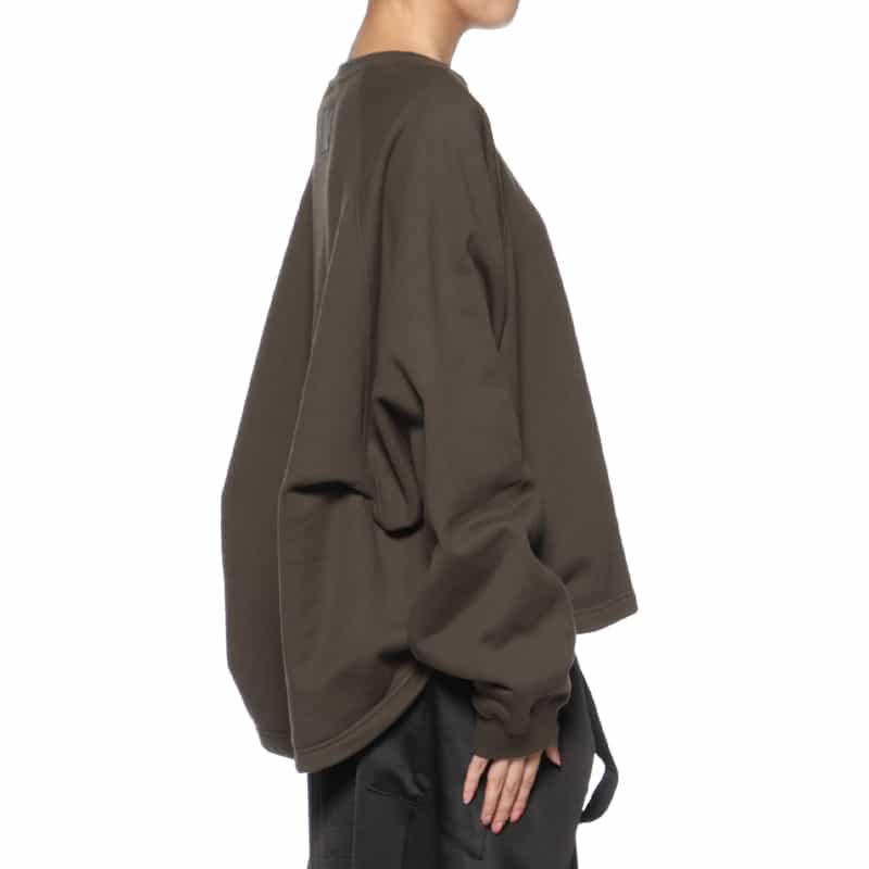 COGTHEBIGSMOKE COGTHEBIGSMOKE ＜コグザビッグスモーク＞ タック入りスウェットプルオーバー BROWN