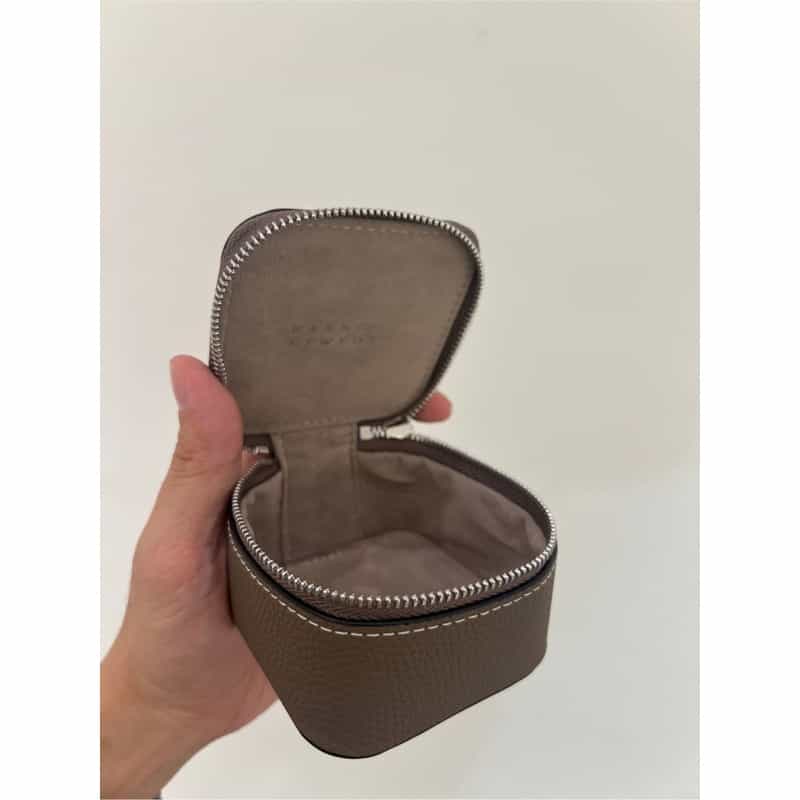 BARNEYS NEW YORK トリンケットケース BEIGE