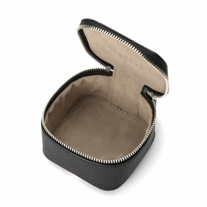 BARNEYS NEW YORK トリンケットケース BLACK