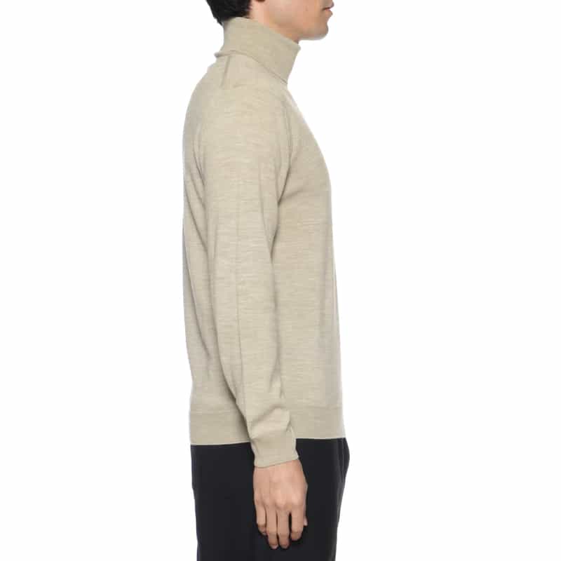 LUCA INNOCENTI LUCA INNOCENTI＜ルカ　イノチェンティ＞ バーニーズ　ニューヨーク限定タートルネックニットプルオーバー IVORY