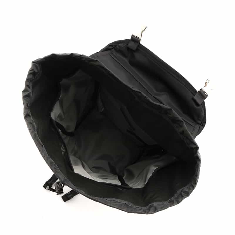 MASTER PIECE MASTER PIECE＜マスターピース＞ バーニーズ　ニューヨーク限定 ナイロンバッグパック BLACK