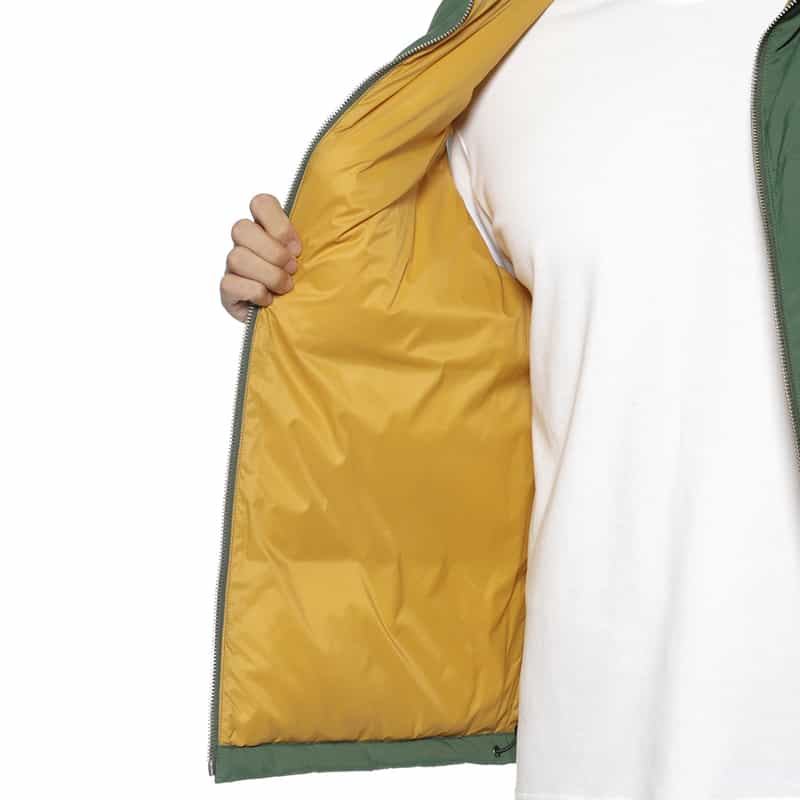 BARNEYS NEW YORK ダウンベスト GREEN