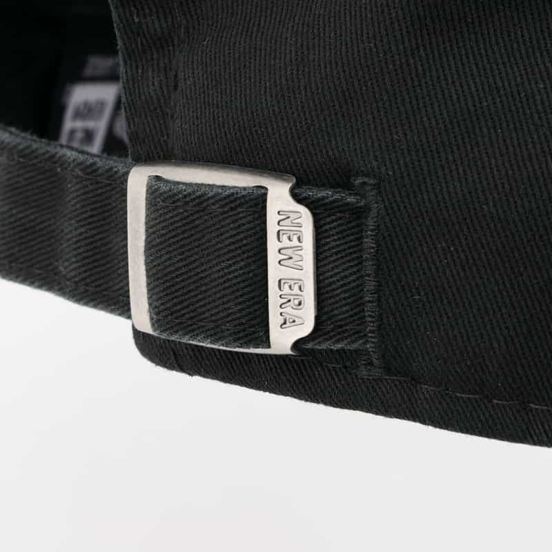 BARNEYS NEW YORK "BARNEYS" NEW ERA ロゴキャップ BLACK