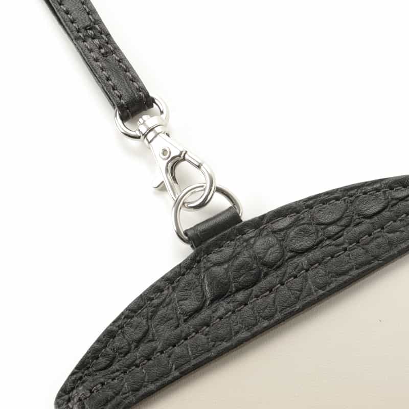 BARNEYS NEW YORK IDカードケース（ホリデー限定カラー） BLACK