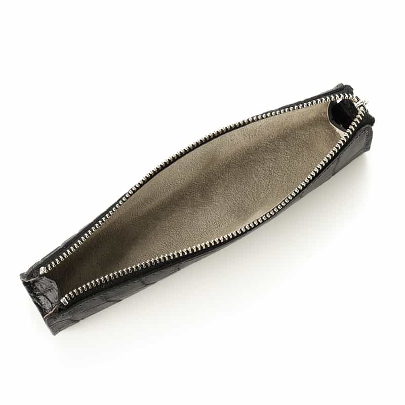 BARNEYS NEW YORK ペンケース（ホリデー限定カラー） BLACK